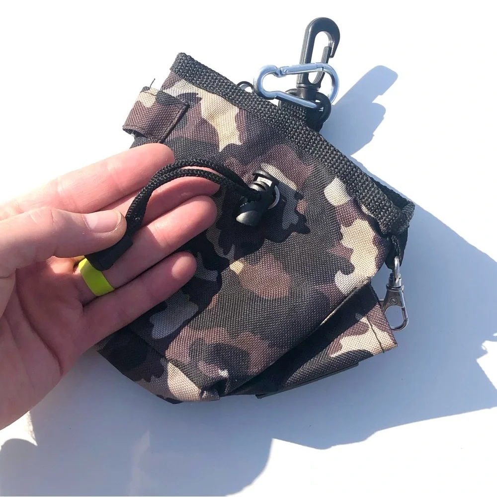Clix Dog Treat Trailer Bag Clip On
